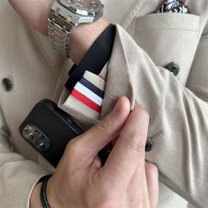 <b>夏季薄款透气西服套装浅蓝色</b>